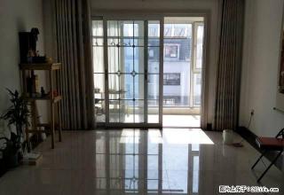 万泰颐轩精装修二室带简单家具 - 日照28生活网 rizhao.28life.com