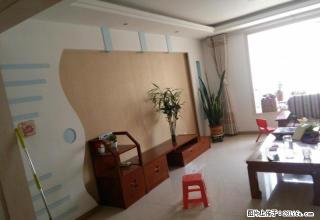九点阳光三室带部分家具家电好楼层出租1300每月,赶紧抢 - 日照28生活网 rizhao.28life.com